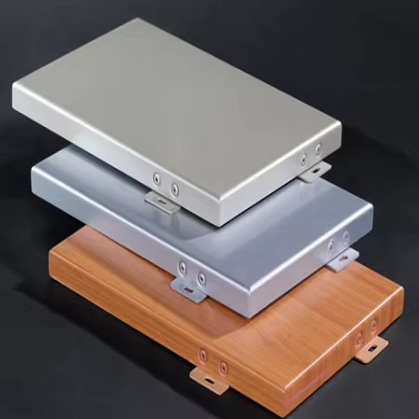 Sistem Lapisan Dinding Aluminium dengan Resistensi Tekanan Angin 4,2 kPa dan Permeabilitas Udara 3,0m3/(m2·h)