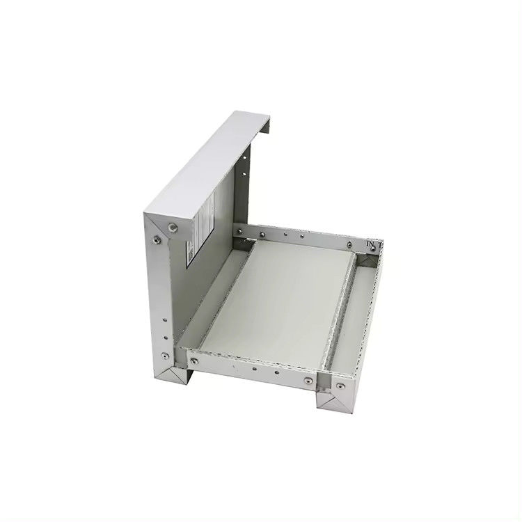 Kelas 5 Ketahanan air Sistem kaca dinding tirai dengan ketebalan kaca 4mm-25mm dan resista tekanan angin 4,5 kPa-5,0 kPa