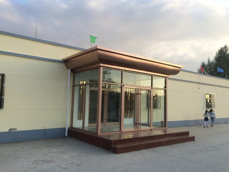 Baja tahan karat Aluminium Eksterior Lantai ganda spring otomatis ayunan Pintu 72x96 ODM