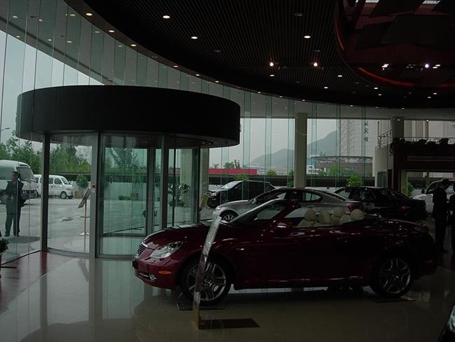 Mengubah pintu masuk Anda dengan State-of-the-Art Automatic Revolving Door kami