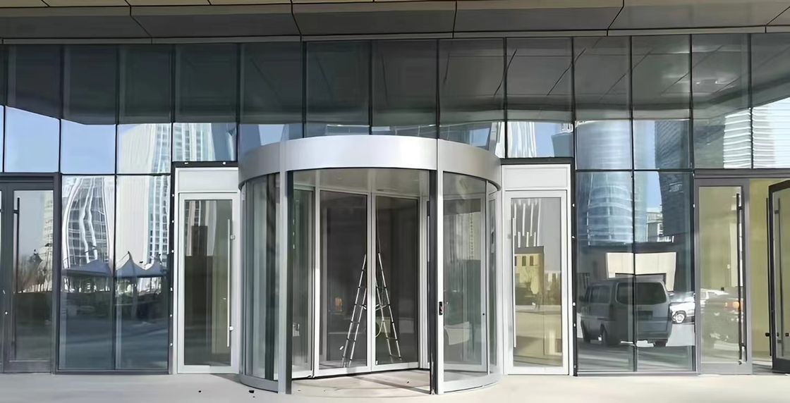 Restoran Komersial Toko depan Otomatis Double Swing Tiga Sayap Pintu Kaca Berputar